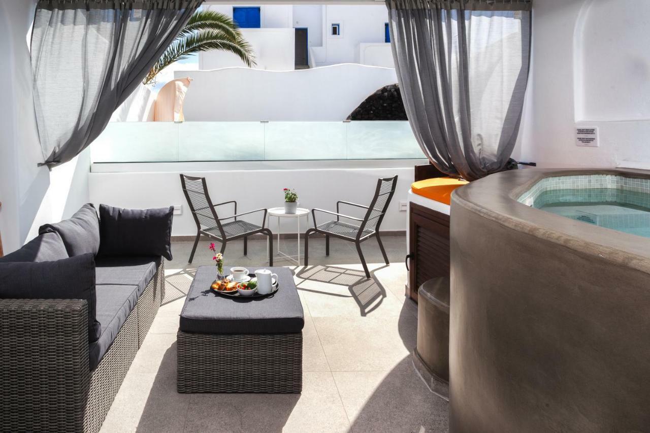 Irene City Villas Fira  Ngoại thất bức ảnh